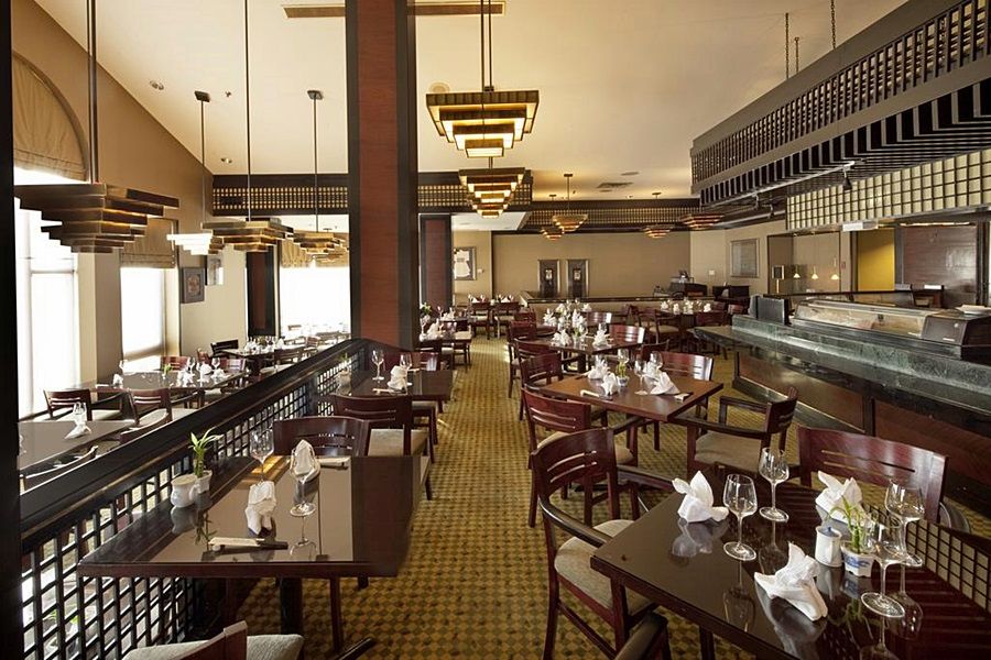 Delta Hotels By Marriott Toronto East Restaurant photo